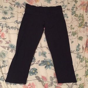 Lululemon Cropped Workout Leggings
